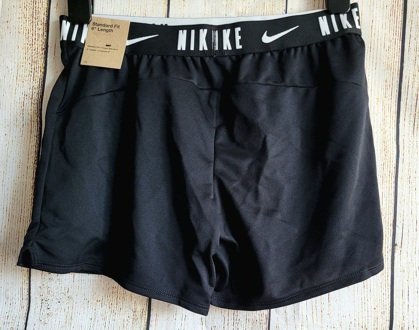 Kids Black Nike Dri-Fit Training Shorts- size Large