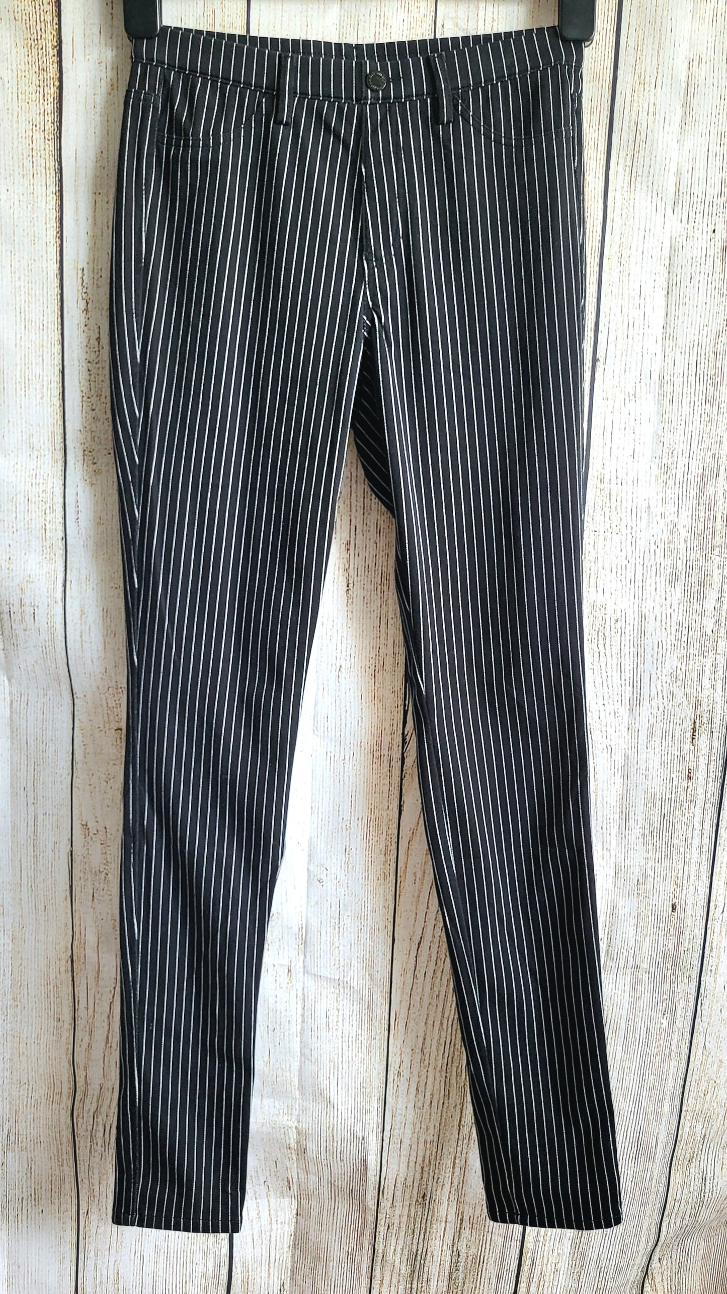 Ladies Black and White Pinstripe Jeggings