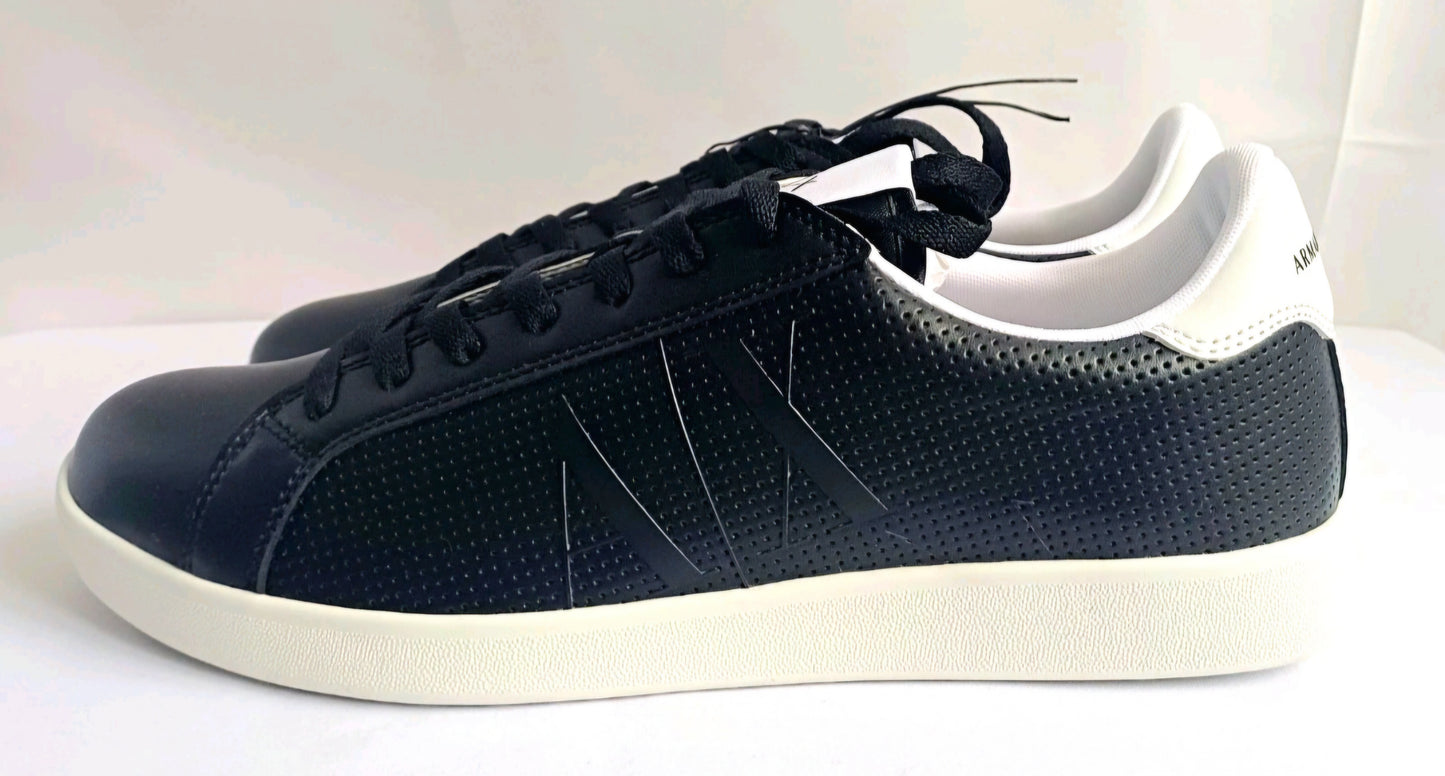 Armarni Exchange Black And White Trainers- Size 11