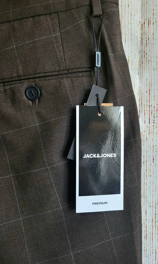 Jack & Jones Premium Chocolate Brown Straight Leg, Super Slim Trousers.