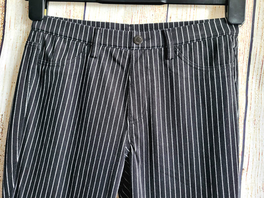 Ladies Black and White Pinstripe Jeggings